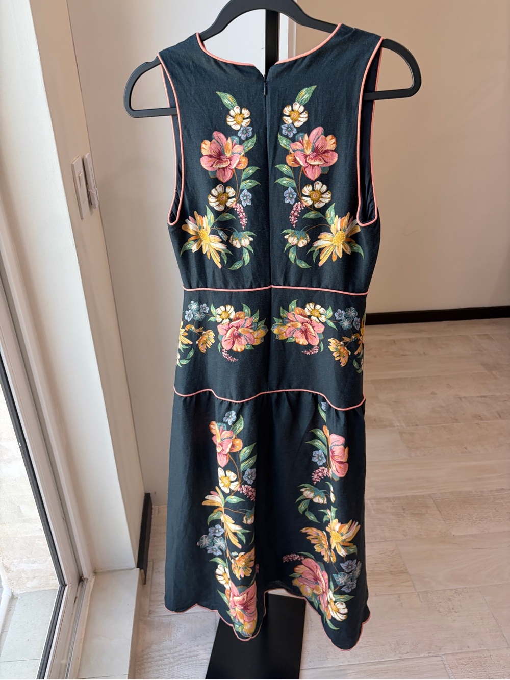Farm Rio: Dark Blue Maira Floral Midi Dress - Picture 8 of 11